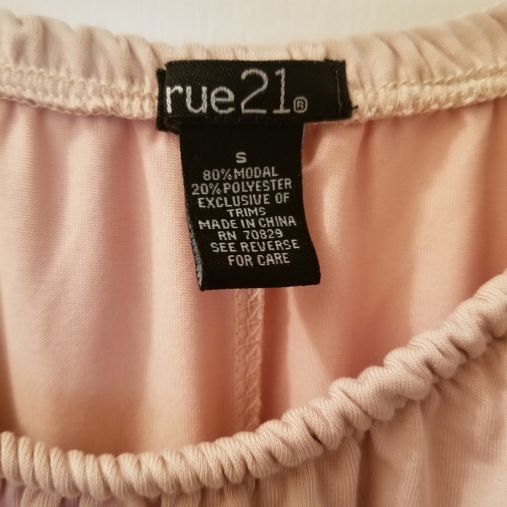 Nude Color Shoulder Top - Picture 2 of 2